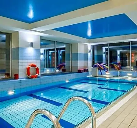 Osrodek Perelka Resort *
